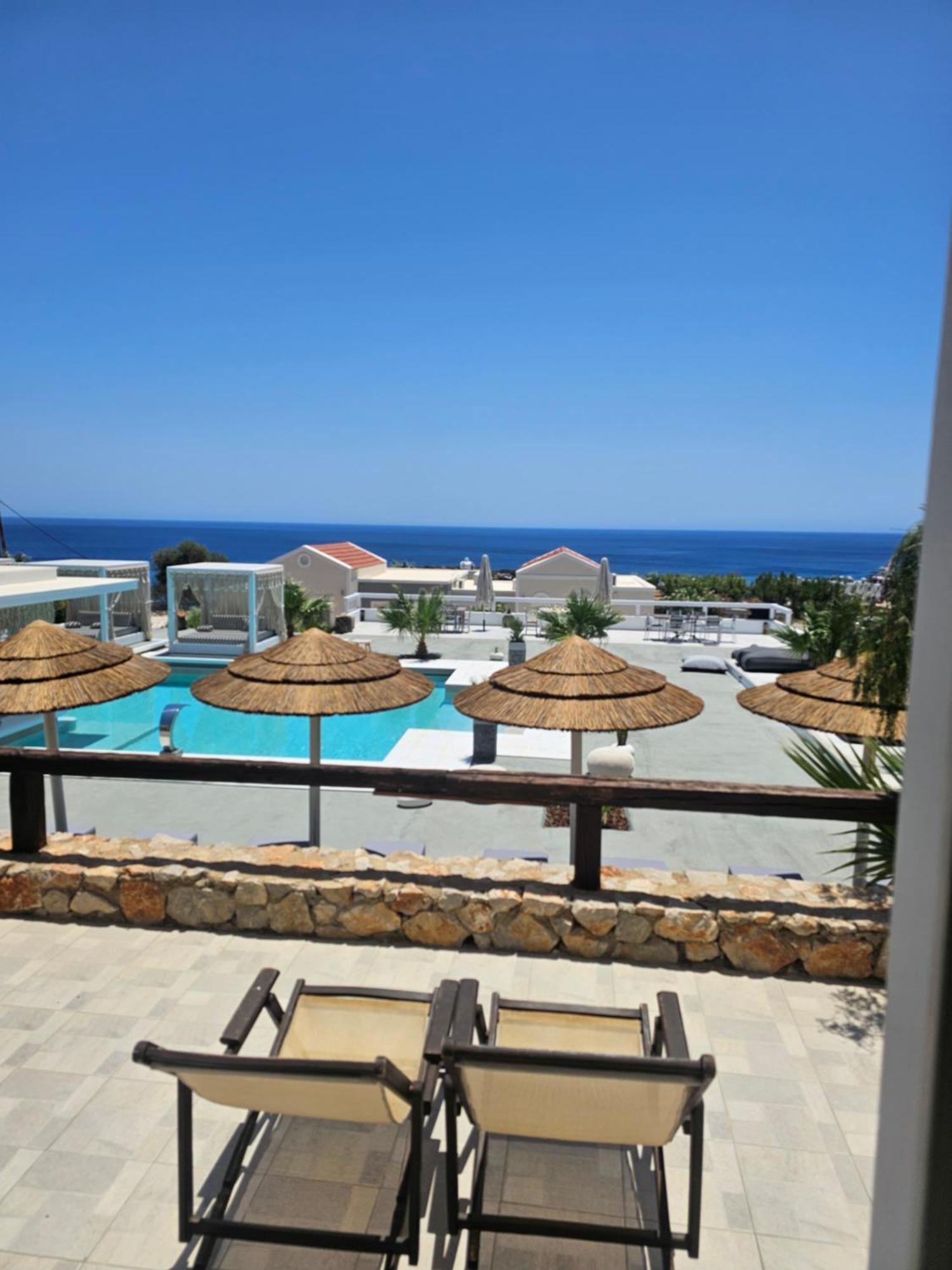 אמופי Althea Boutique Hotel - Adults Only מראה חיצוני תמונה
